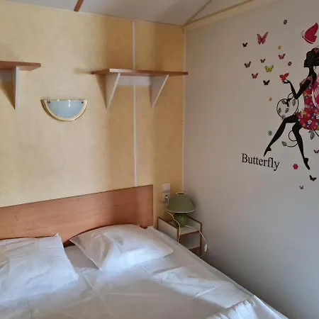 Кемпинг Mobil Sur 4 Etoiles Cap Soleil St Denis D'oleron