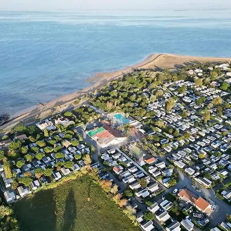 Mobil Sur 4 Etoiles Cap Soleil St Denis D'oleron Кемпинг La Betaudiere